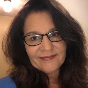 Meet your Posher, Lynn